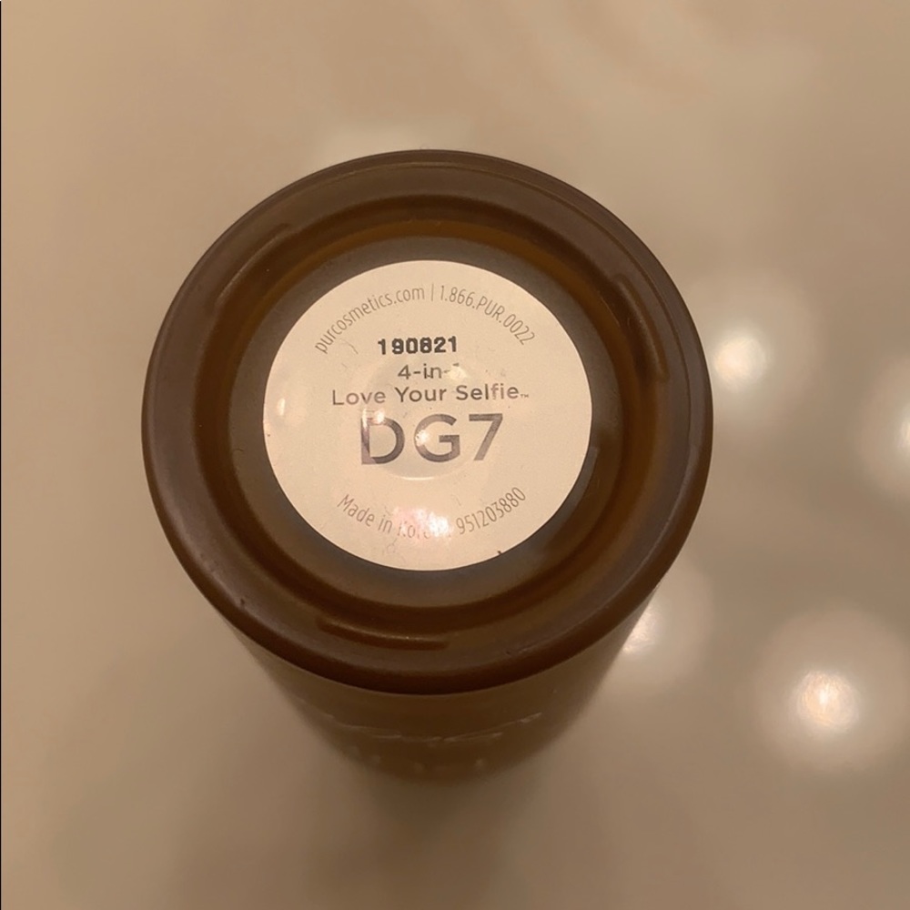 Pur Cosmetics - Picture 2 of 2